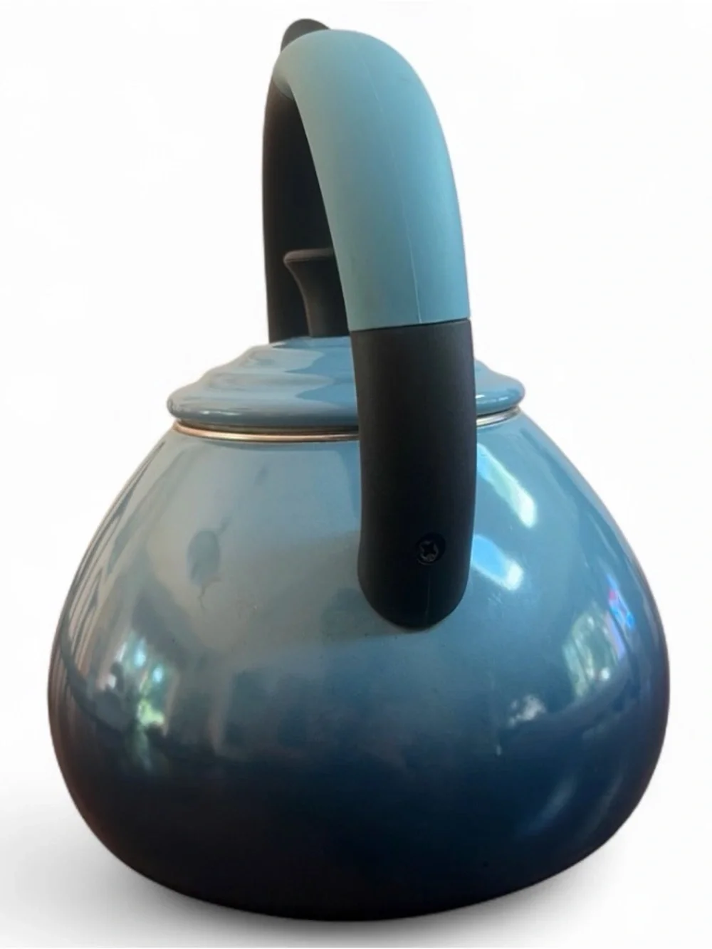 Le Creuset Oolong Kettle Blue Ombré Enamel Teapot Tea Kettle 1.5L 1.6Qt